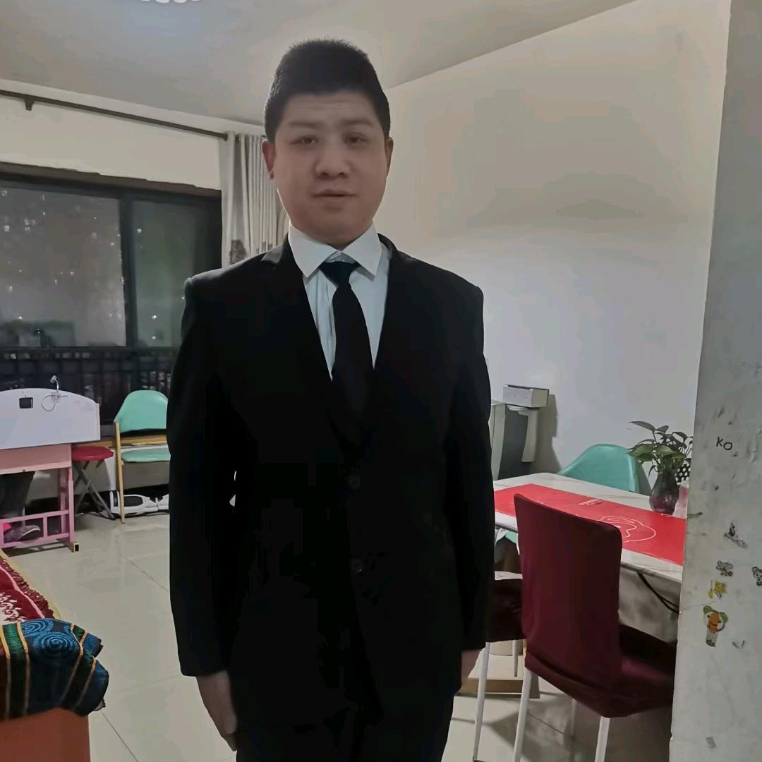贺鹏佳