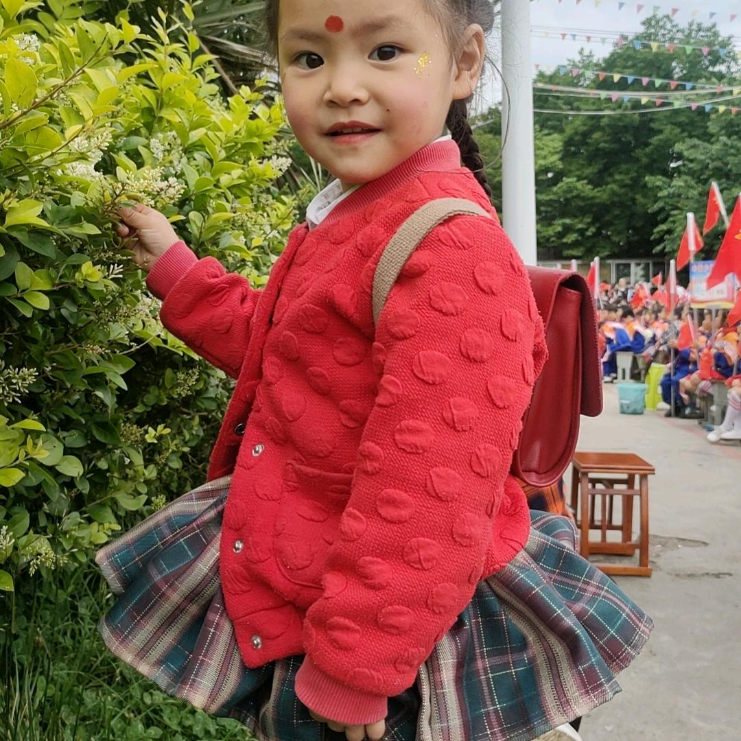 重生之我在学校门口卖火鸡面烤苕皮铁板豆腐