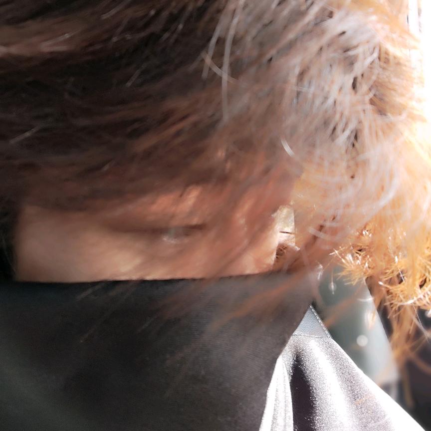 不会羽球的佳
