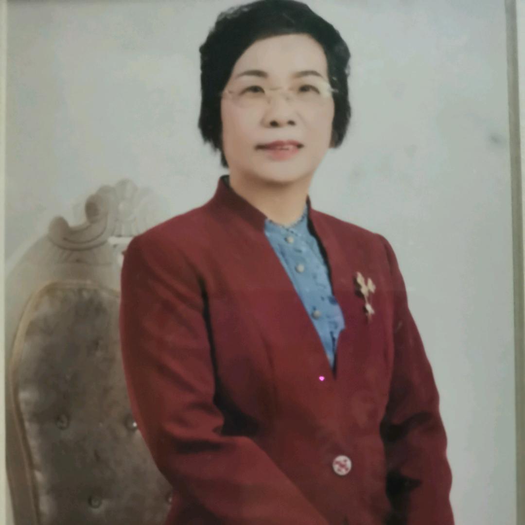 杨懿群
