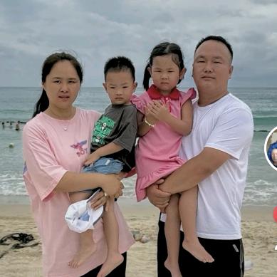 (10月5号妹妹结婚)辉辉一家人