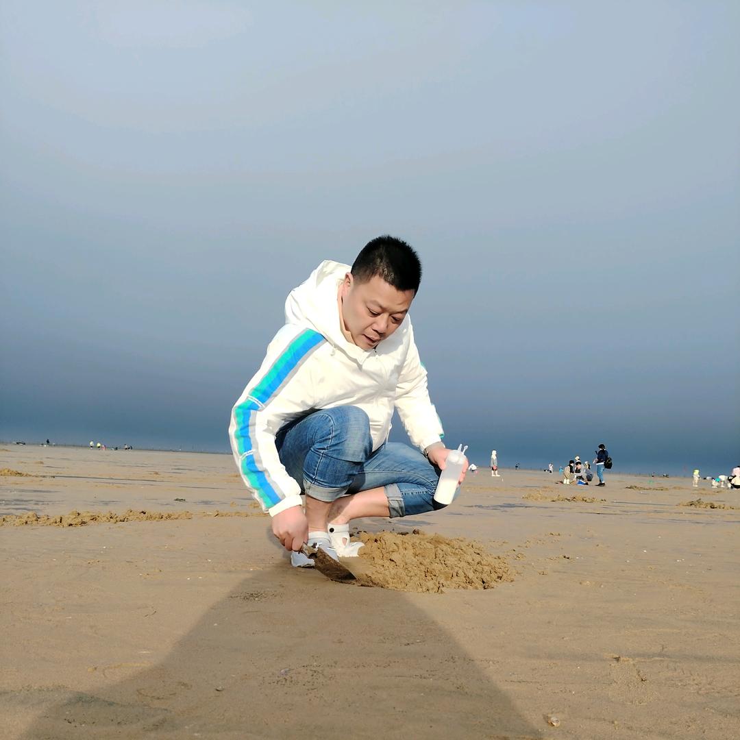 做电梯的彭小七