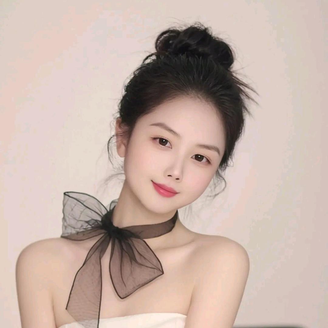 月儿弯弯