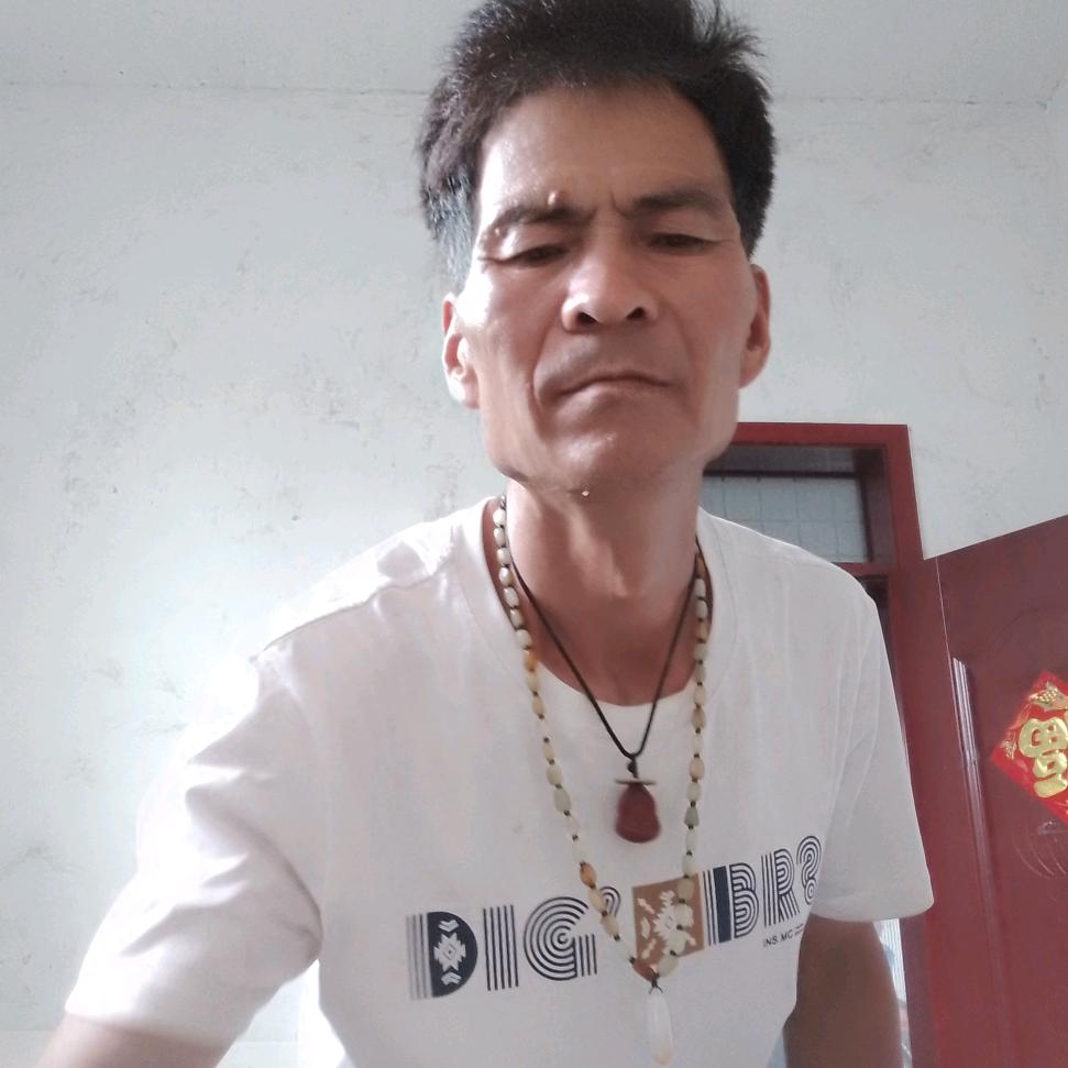 快乐哥（晚上8点28分开播）