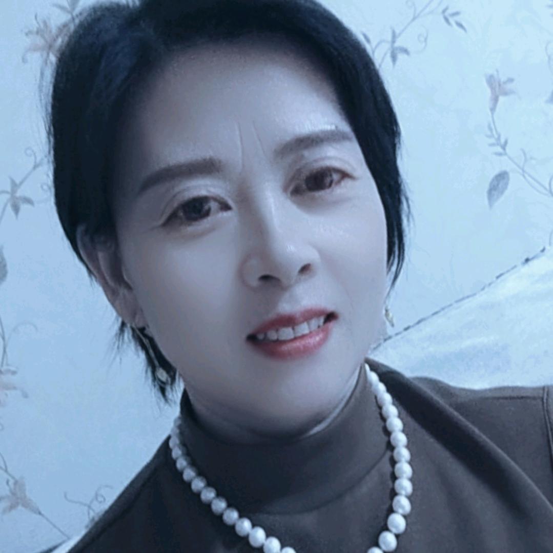 华姐，晚上9.10首播，开播啦，随缘刷