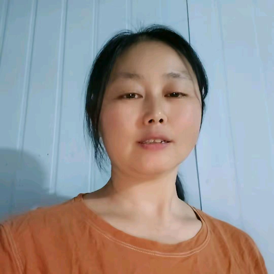 罗小妹小号早上六点半开播