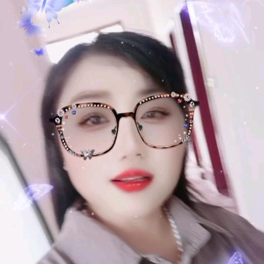 哈哈一笑