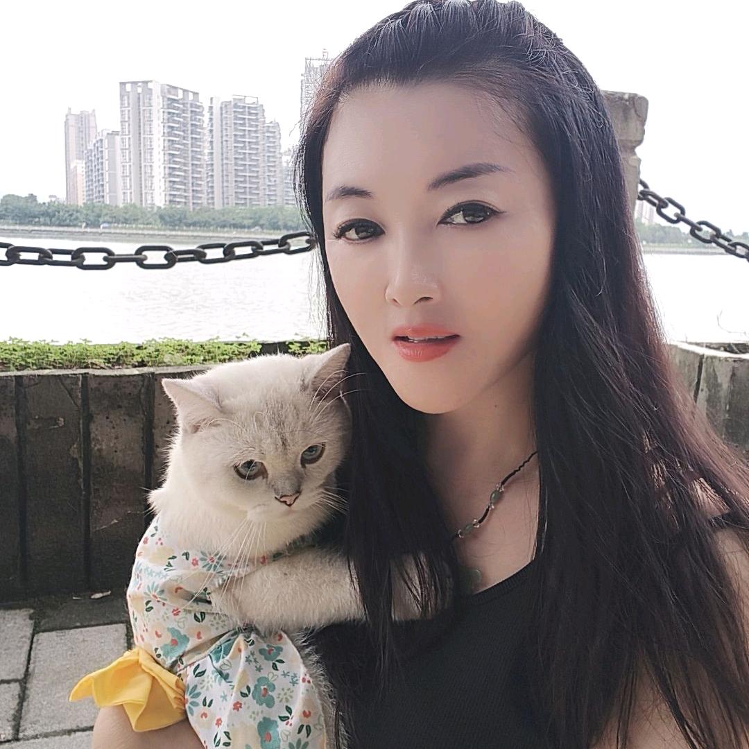 这辈子欠自己太多👩5859572