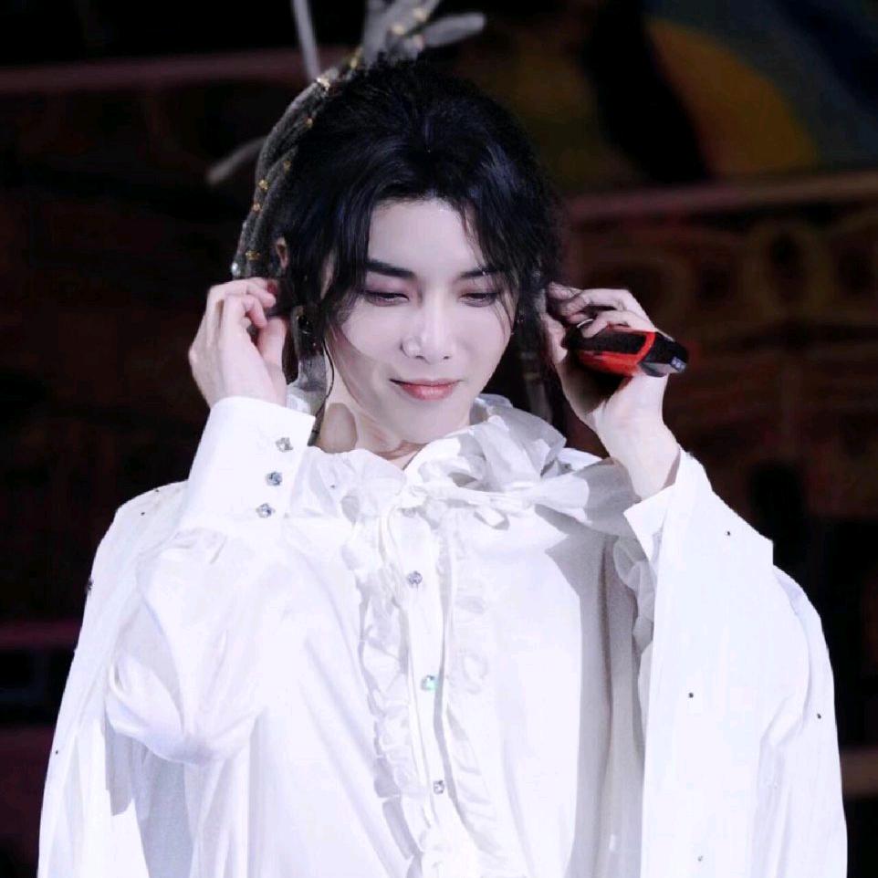 向阳而生yu