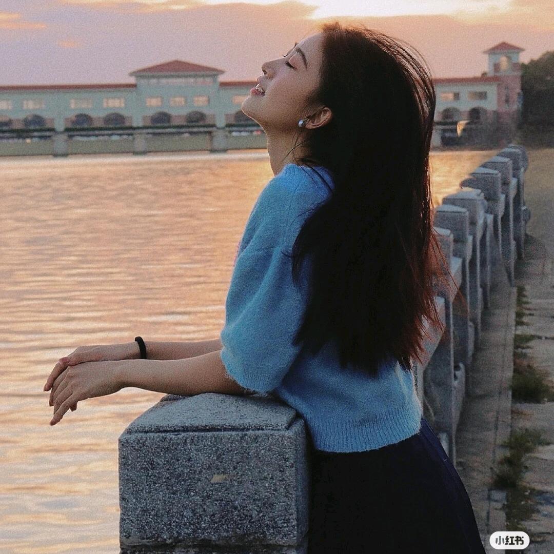 依然是我吖
