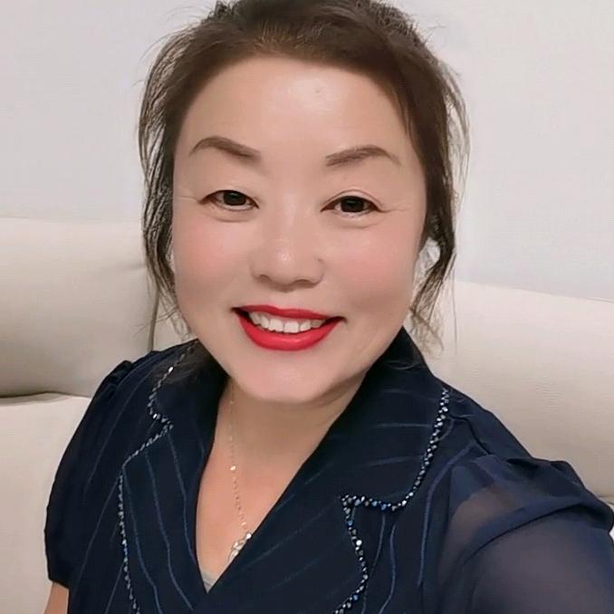 赏月🎤下午13点16分开播