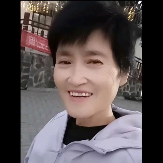 心雨《感恩爹娘》