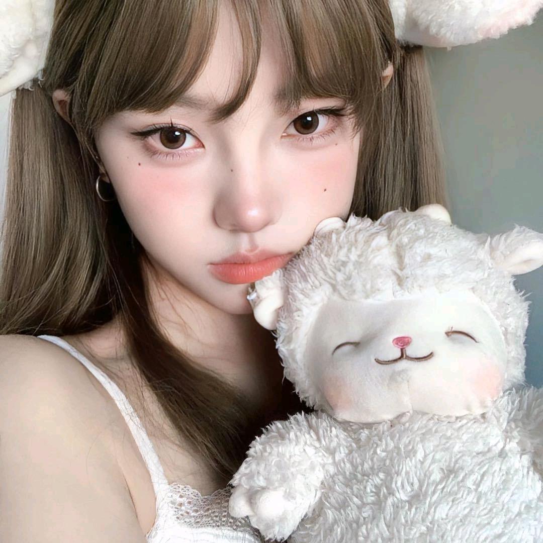大塔姆.Dva