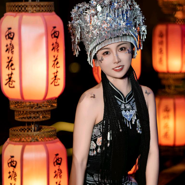 莹