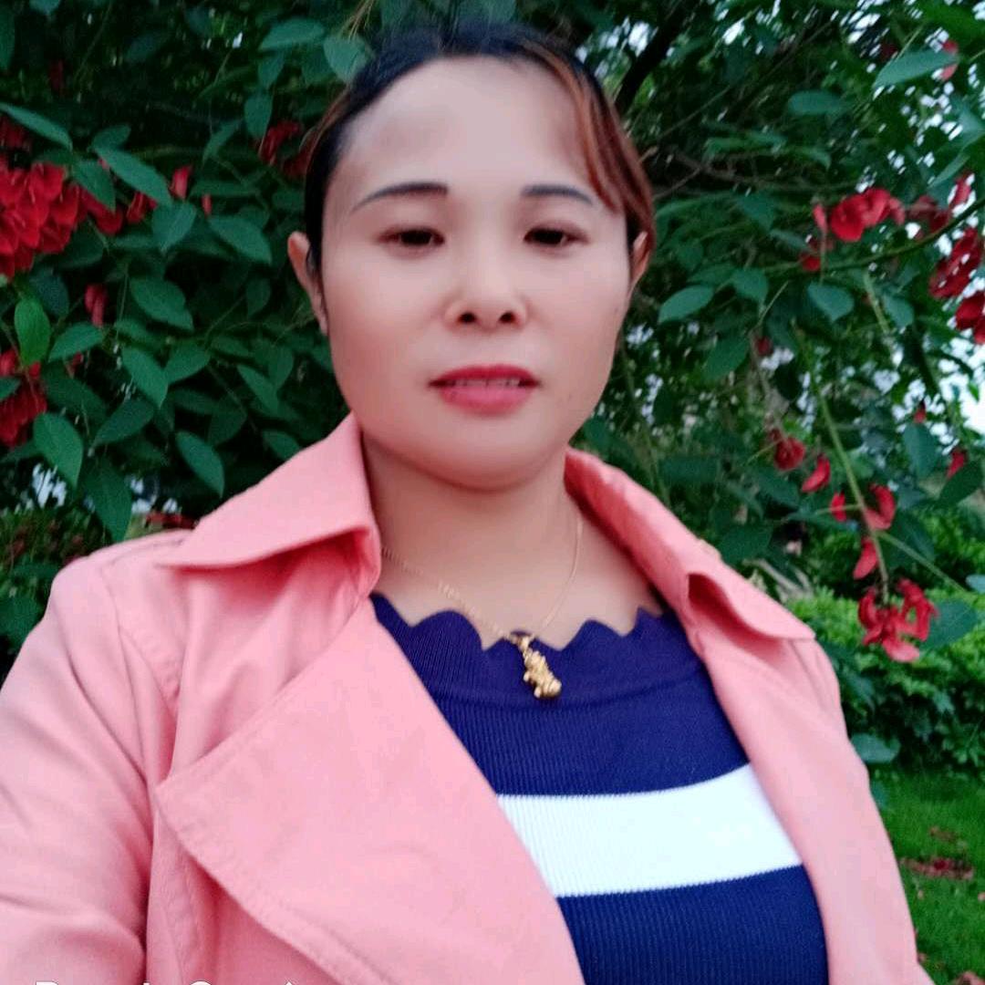 单亲妈妈，(张姐)