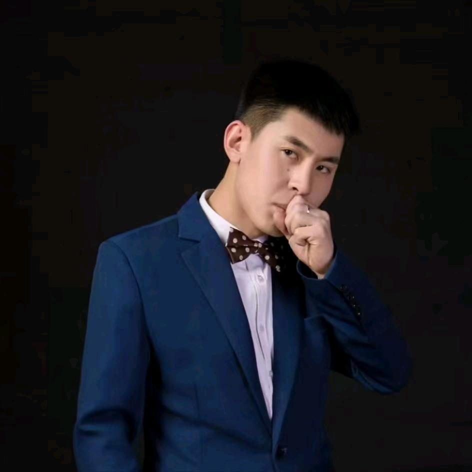 三亚房产经纪小张