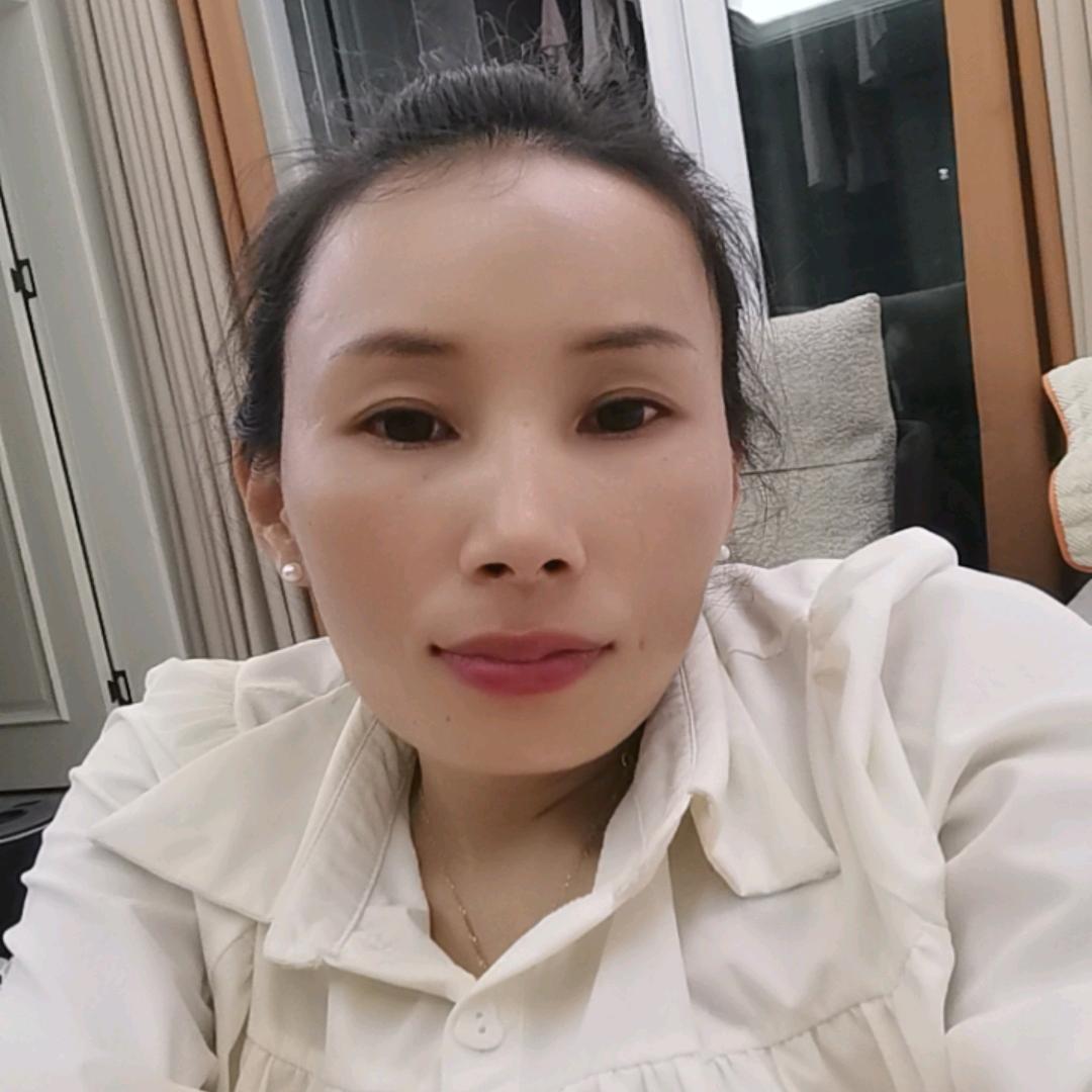 彭文霞