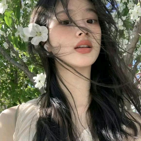 芸兮女装