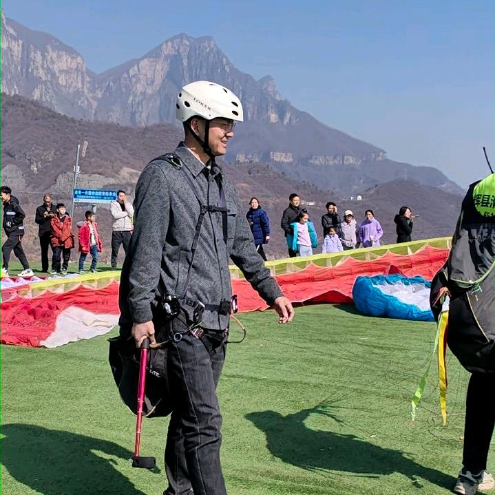 彭光来/奶牛牛创办人