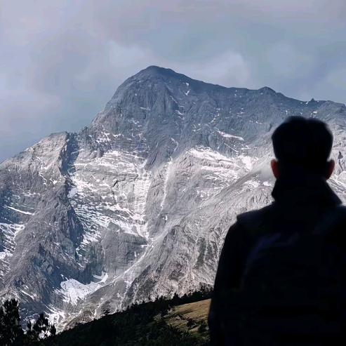 小伟不会压弯✈️