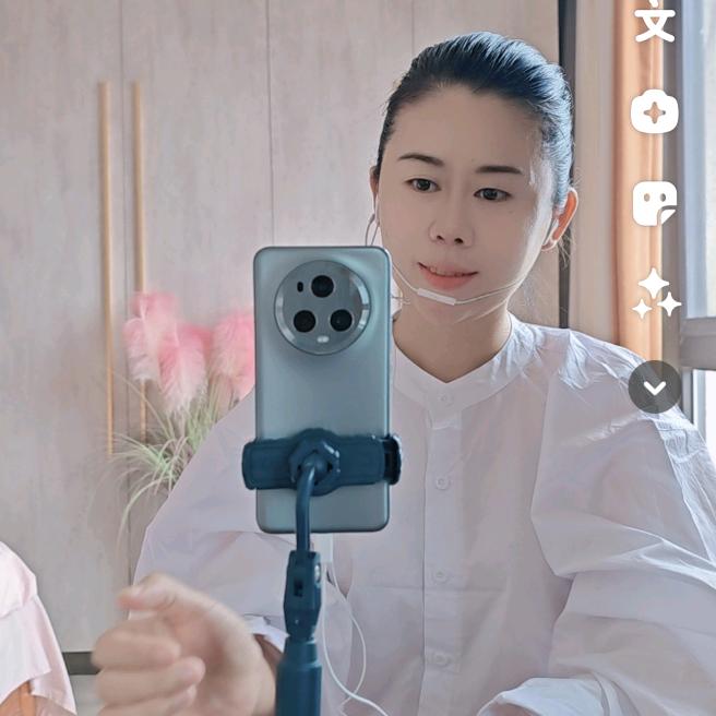 荣熔姐