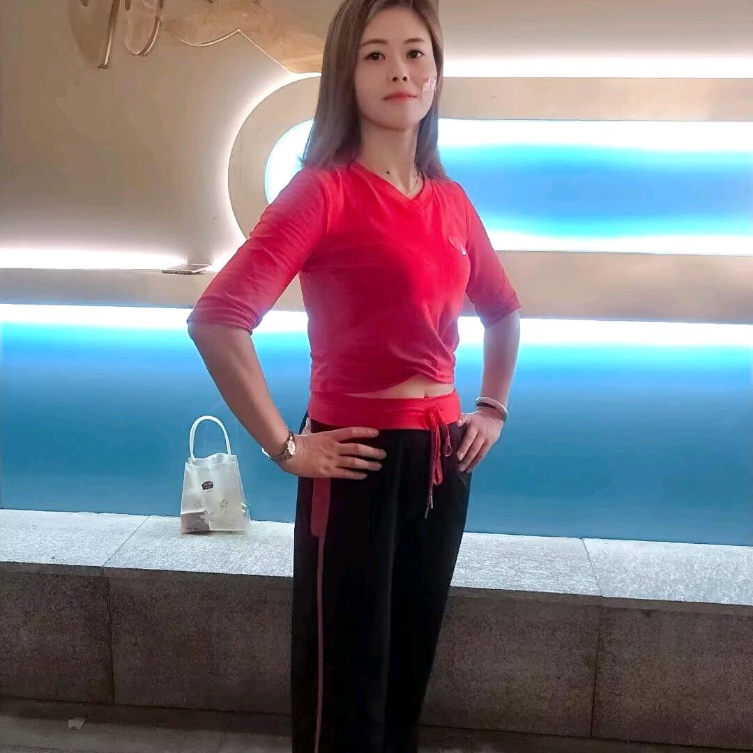 十一枝🌹((❤️⥎❤️))🌹