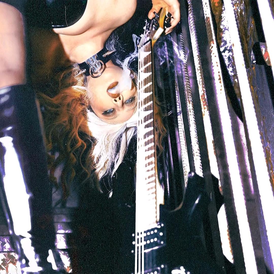 💃村里在逃翠花