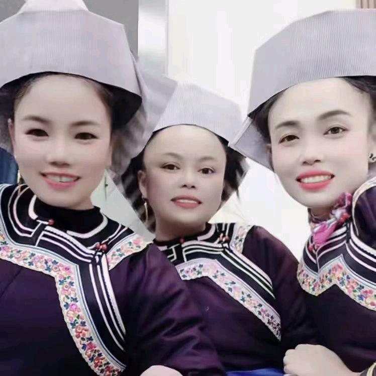 优品商贸《何三妹》
