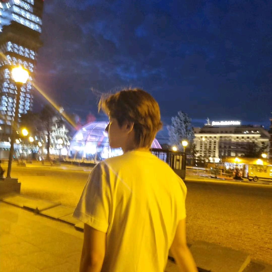 两个大话痨