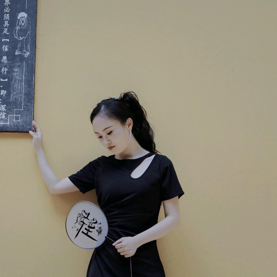 🌙很有才的店长