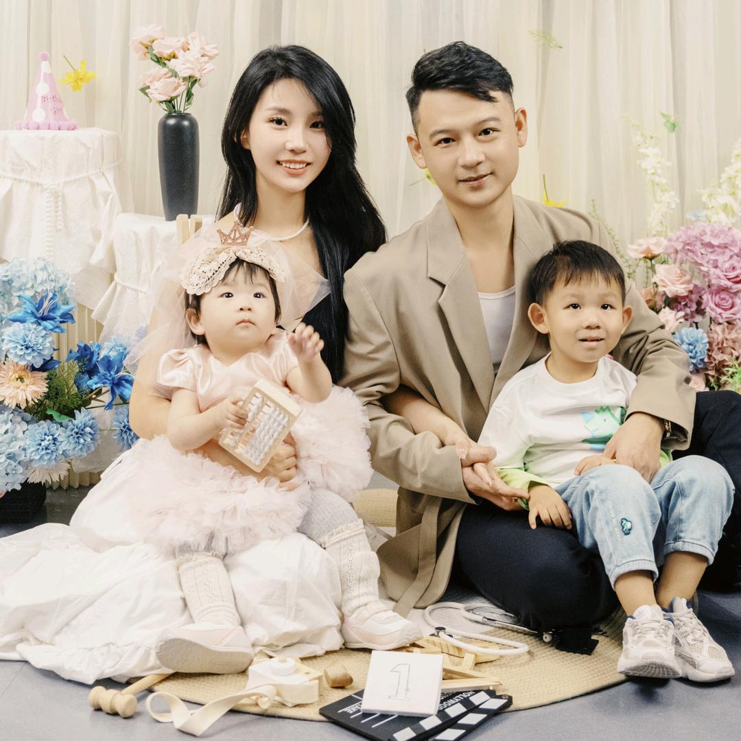 小小王和小小妹（2025护肤前行）