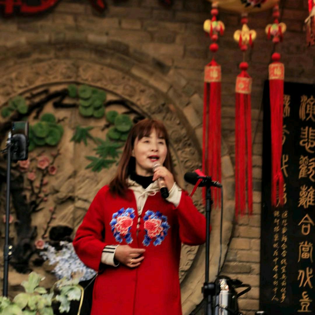 马嵬驿小妮子