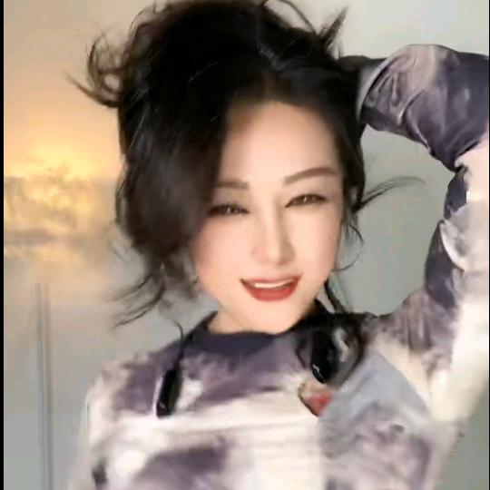 紫鸣幽狐🦊