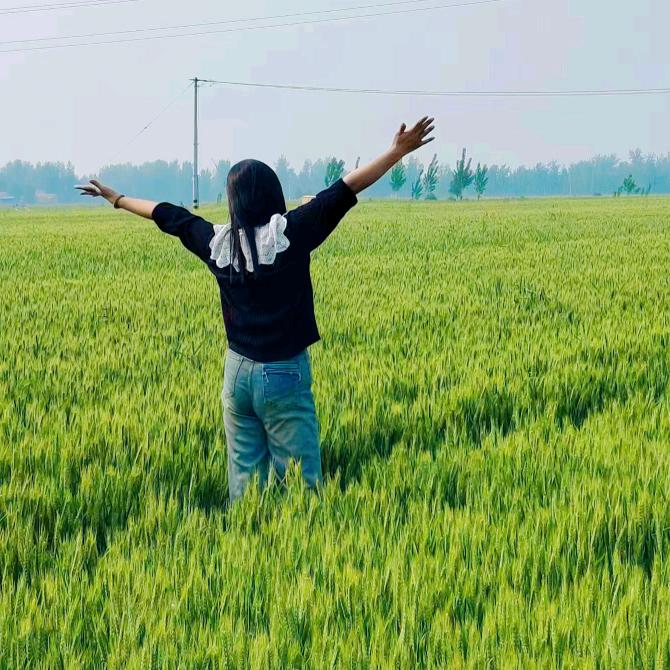 ╭(╯半寸♥时光╰)╮