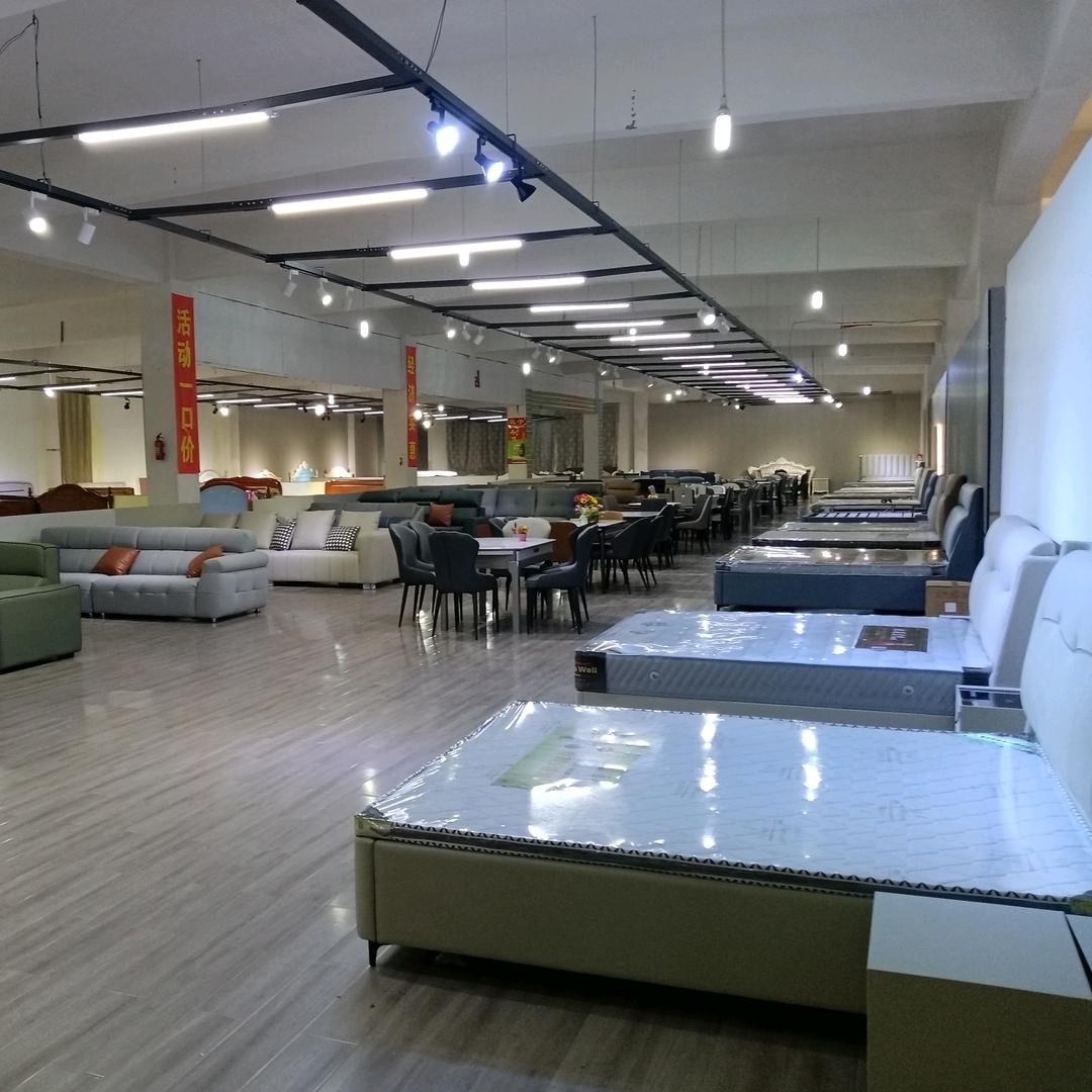 金坛区指前镇红日家具城