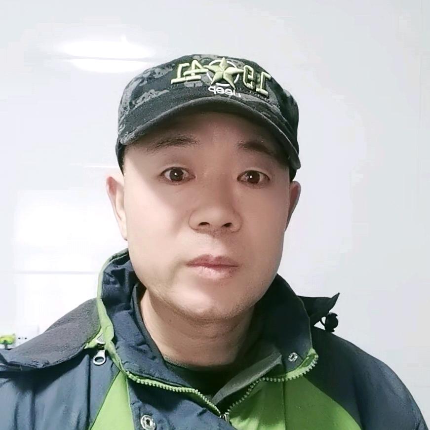 布衣雲登