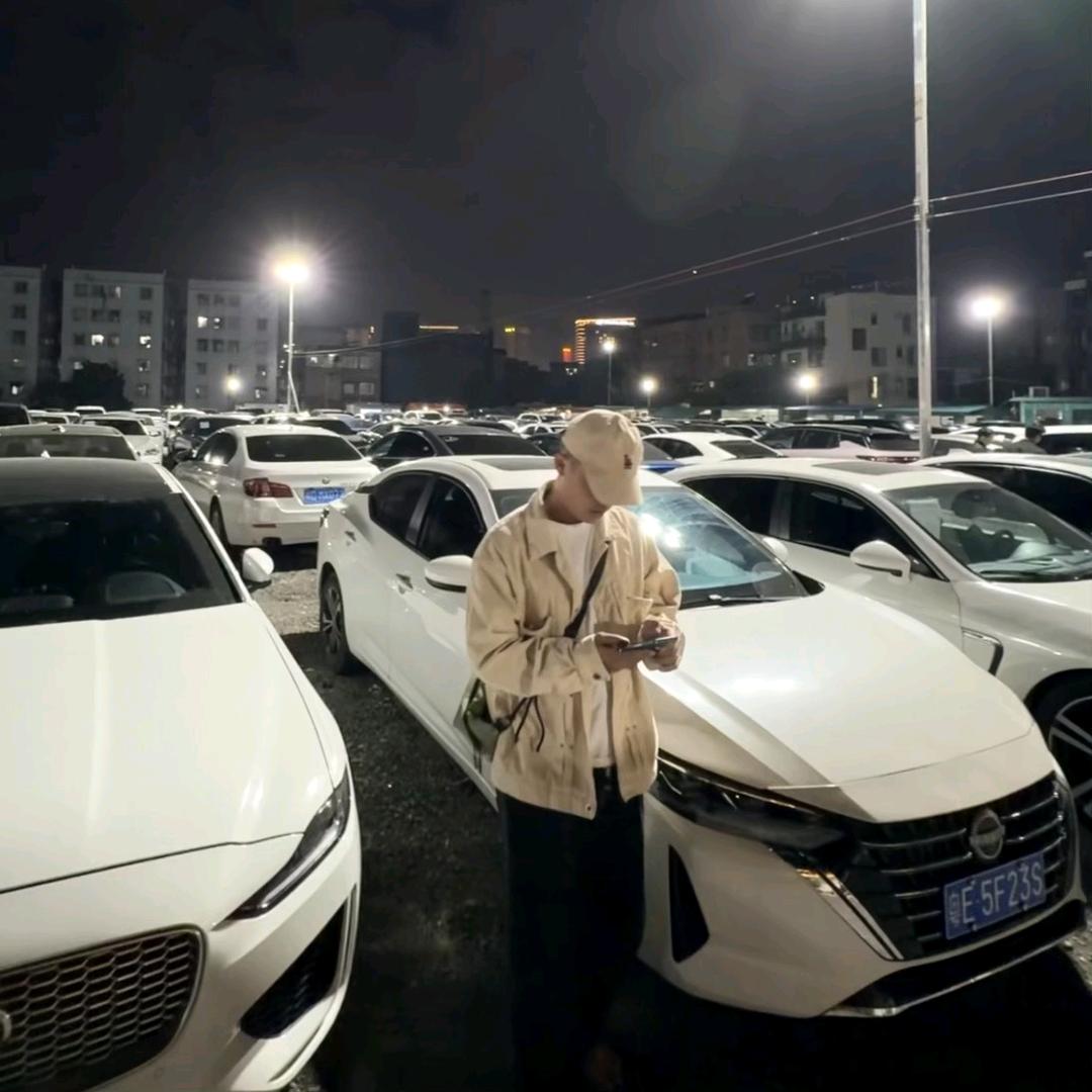 佛山立哥名车 涛