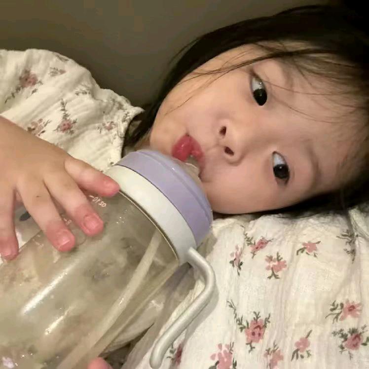 缘为紛^