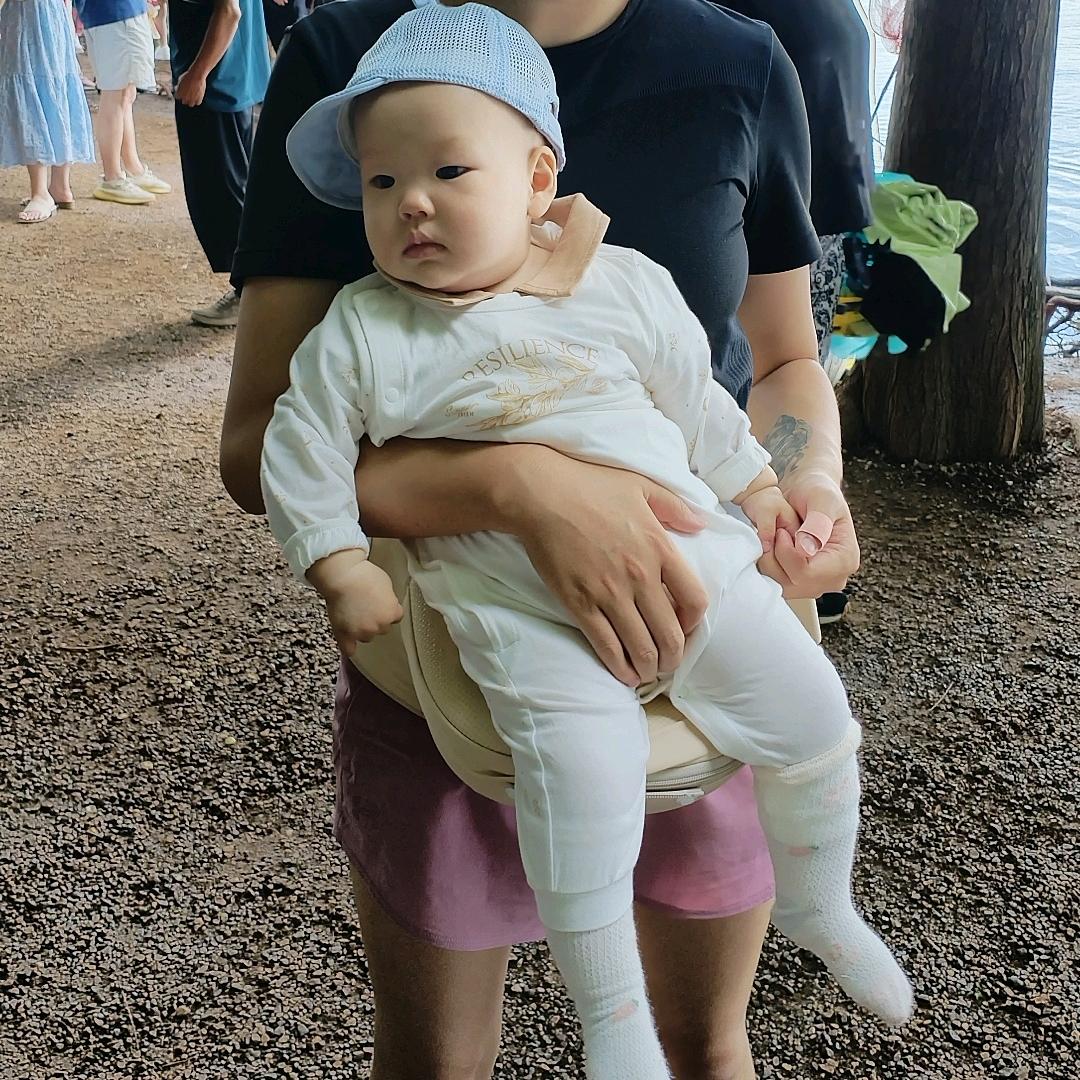 小可爱小名小可。