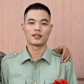 服装供应链范总