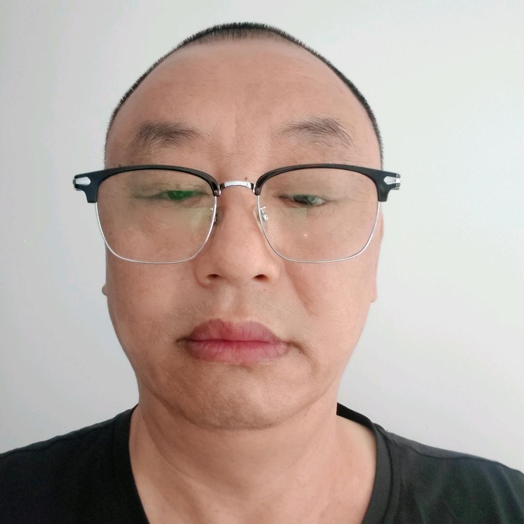 三哥。