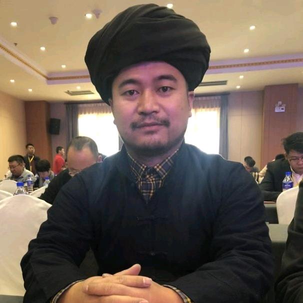 中国哈尼族古树甜茶