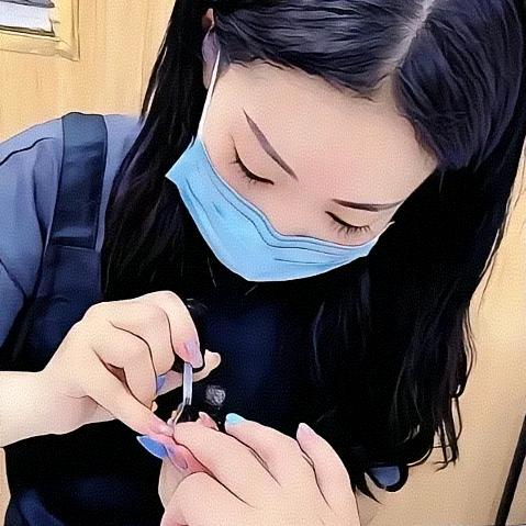 纤指百魅。。。