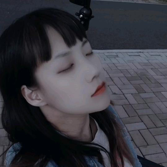 无奈的躯壳孤独的魂