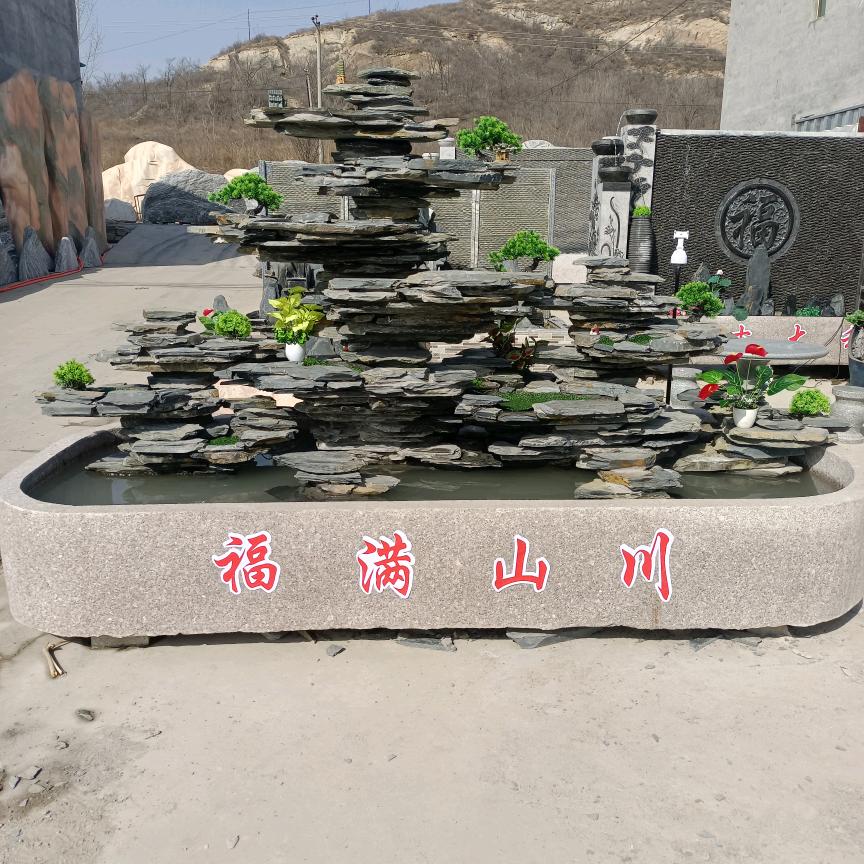 手艺人张假山石雕制作