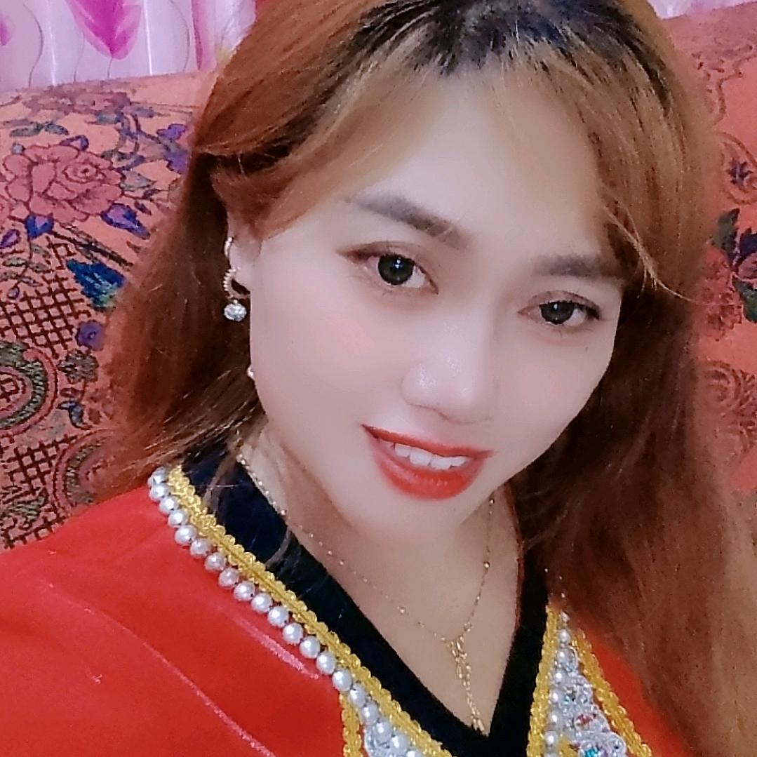 云南，李香香