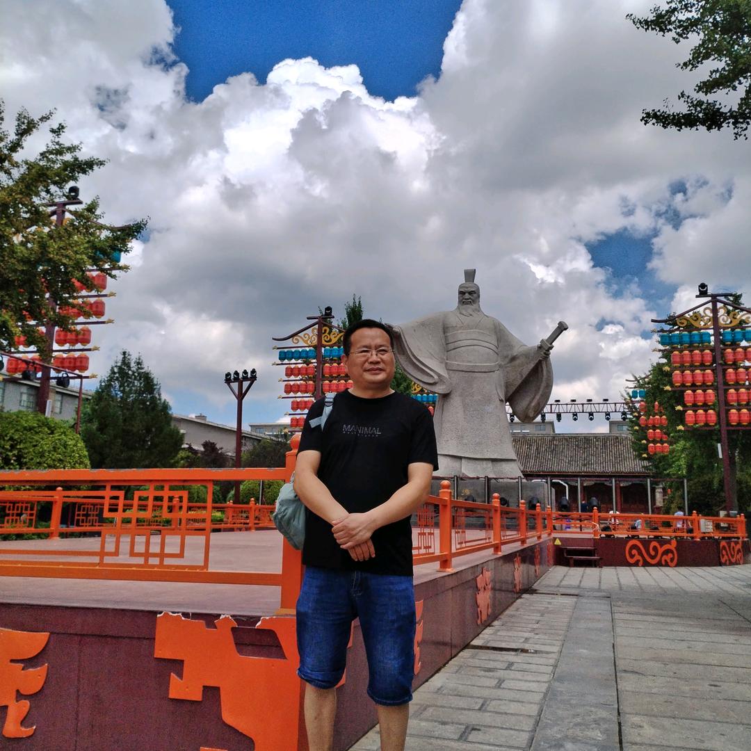 湖北鑫瑞源商贸有限公司