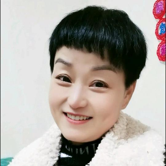 爱笑的安安奶奶