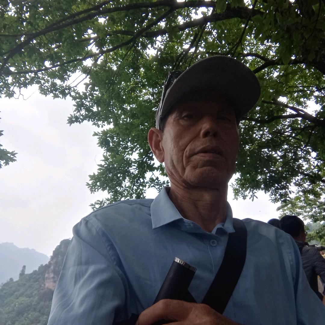 孤独老人