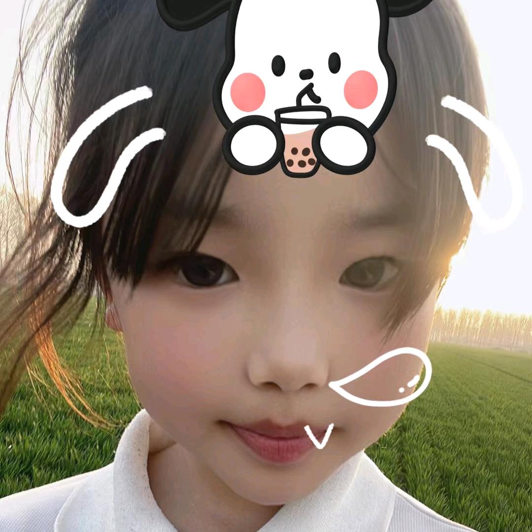 村里的水渠干